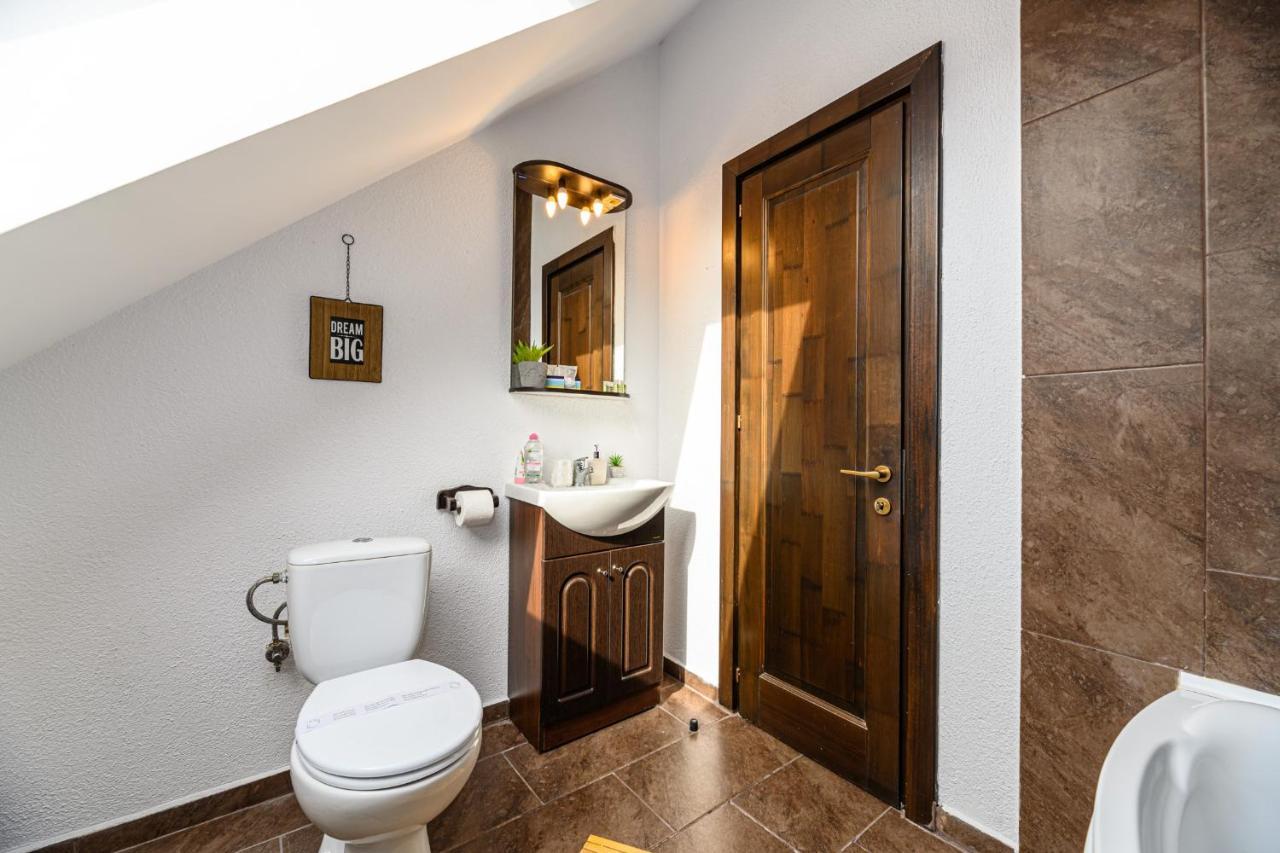 Dream Guesthouse Braşov Extérieur photo